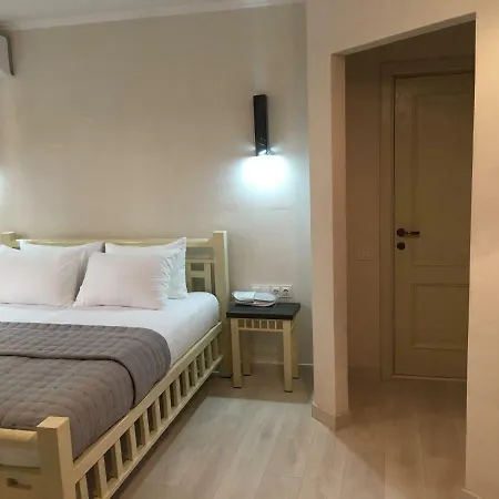 Moonlight Hotel Stăuceni